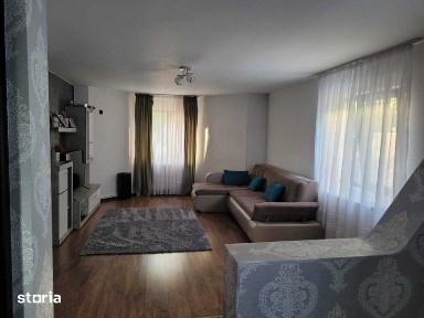 Casa de vanzare
