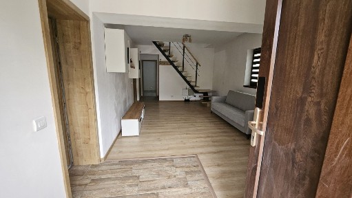 inchiriere casa parter 90 mp, 3 cam, zona GRANIT, langa gradinita K