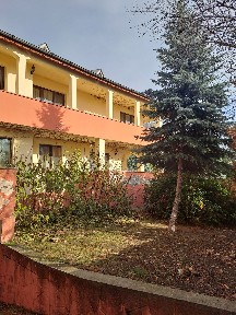 De vânzare sau inchiriat imobil cu multiple destinații.Direct de la proprietar