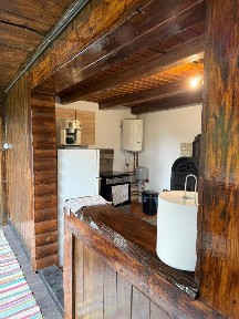 Cabană de închiriat (posibil pe termen lung)