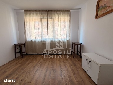 Grasoniera, etaj intermediar, zona UMT, Timisoara, jud.Timis