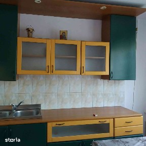 Apartament 2 camere, balcon, zona centrală