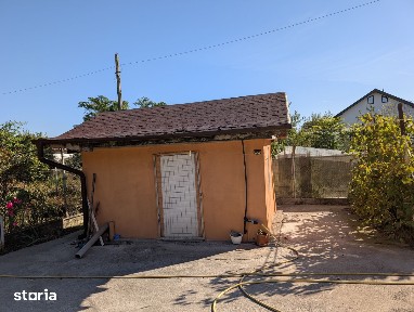 Casă 5 camere, 230 mp, teren 2.100 mp, an 2018 - Stoenești, Giurgiu