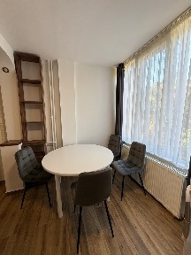 Închiriez ap. 1 cameră, renovat, cu parcare | Rogerius - Aluminei