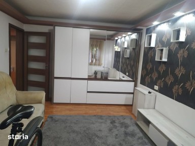 Apartament cu 2 camere de inchiriat zona Alfa