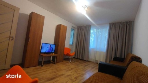 Inchiriez apartament