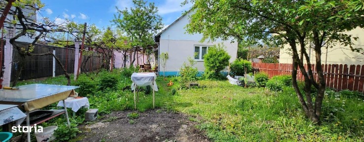 Casa situata in cartier Florilor, 4 camere, teren 436 mp, acces auto!