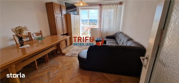 Apartament 3 camere decomandat zona Centru