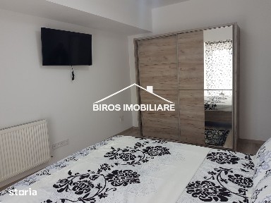 Garsonieră decomandată de închiriat - Craiovița, zona Triaj