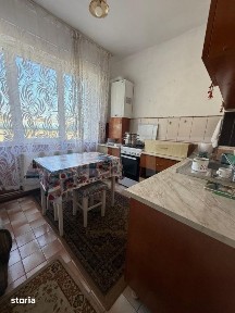 Garsoniera zona Noua, etaj intermediar, centrala proprie, boxa