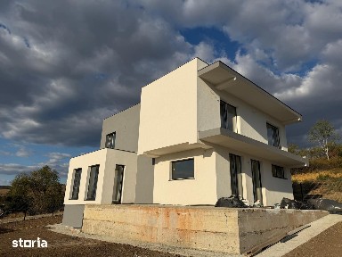 Casa singur in curte zona Selimbar-Sibiu, Comision O %