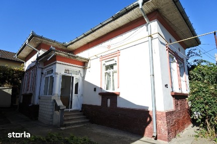 Proprietate cu pozitie excelenta si acces direct la strada Bogdan Voie