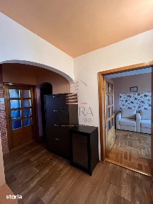 Apartament 3 camere decomandat zona Nufarul