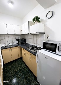 Garsoniera de vanzare, 27 mp, zona Cantemir