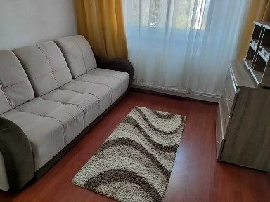 Inchiriez apartament cu 2 camere,in cartierul Marasti,mobilat,igienizat,bine intretinut.