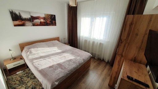 Proprietar. Apartament 2 camere de inchiriat. Zona Onix, Grivitei. 495E/luna