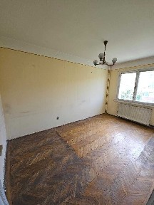Proprietar - Vând apartament cu 2 camere decomandate, cartierul Astra, str. Uranus - 200 m de Piața Astra), etaj 3/4, orientare spre Sud