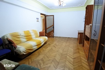 Apartament 3 camere decomandate, etaj 7, 2 bai, 2 balcoane, zona Narci