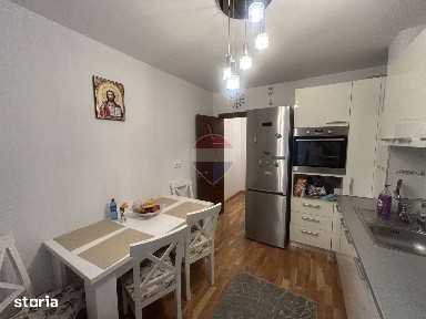 Apartament 3 camere de închiriat | Central Baia Mare | Modern