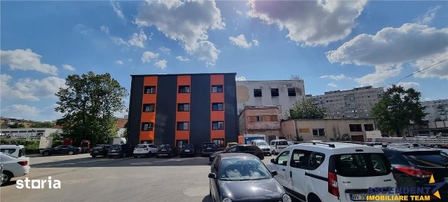 Spatiu de inchiriat, zona centrala, pretabil pentru diverse activitati