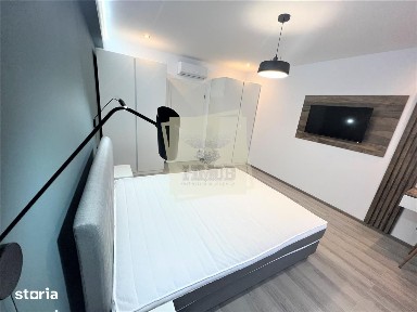 Pethouse de lux 4 camere 2 bai 2 terase si parcare in zona Centrala