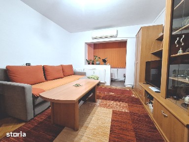 Apartament cu 2 camere-renovat in 2024- centrala proprie-etaj 1-zona