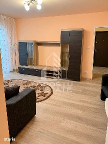 Apartament de vanzare cu 2 camere, etaj intermediar, zona Dambovita