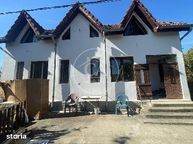 Casa de vanzare cu 3 camere in Potgoria, Oradea.