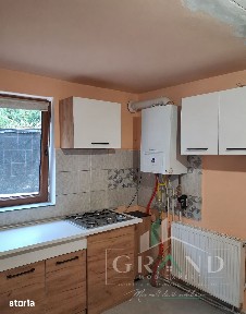 Un loc al tau, cu acces la curte si parcare, in Plopilor | Apartament