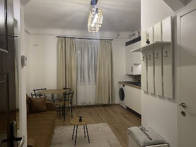 Garsonieră complet renovată 2023 - zona UMF / Spital Județean