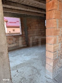 Casa de vanzare, 90 mp, zona Central