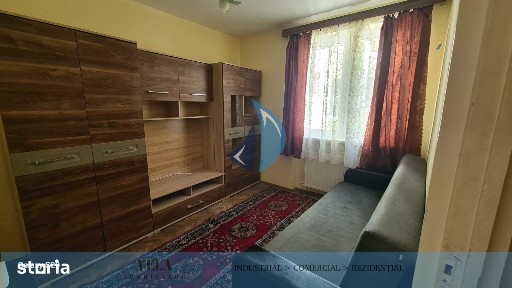 Apartament cu 4 camere de inchiriat in zona Poli 2