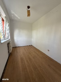 Apartament cu 3 camere, etaj 3, semidecomandat - Dacia