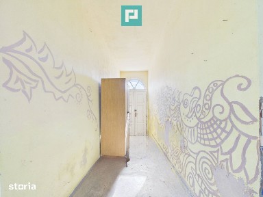 Casă cu teren de 1800 mp, în Buteni, Arad