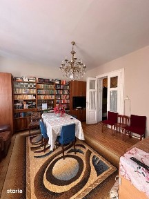 Casa de vanzare, 98 mp, zona Centrala, Radauti