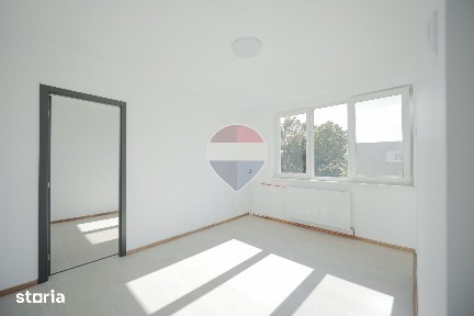 De vânzare apartament cu 2 camere, în Rogerius