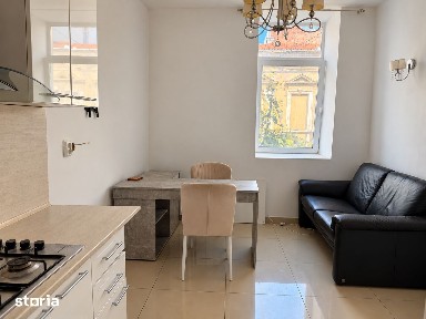 Apartament 2 camere cu parcare privata de inchiriat, ultracentral