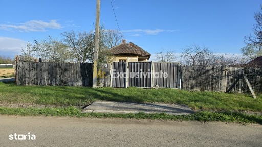 Casa de vanzare