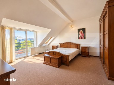 Apartament 4 camere, 167.50 mp, zona Andrei Muresanu