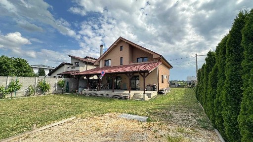 Proprietar vand casa individuala 5 camre in Chisoda 140 mp utili si 607 mp teren