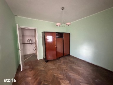 Bacău, Apartament spatios - 47mp utili la doar 42000Euro, Parter inalt