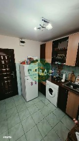 DEVÂNZARE - GARSONIERĂ etajintermediar Zona Kaufland - Școala Nr. 8