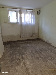 Garsoniera de vanzare la demisol zona Energiei str Cuza Voda