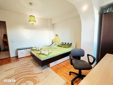 3 camere, decomandat, modern, balcon, zona Centrala, Pta Cipariu