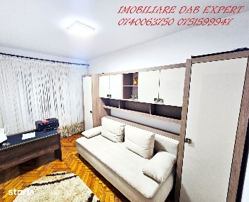 Casa de vanzare in ZONA CENTRALA, 5 camere