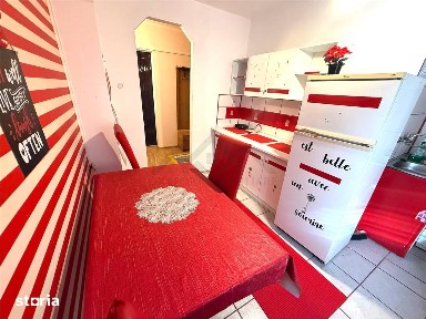 Apartament 3 camere, zona Aradului