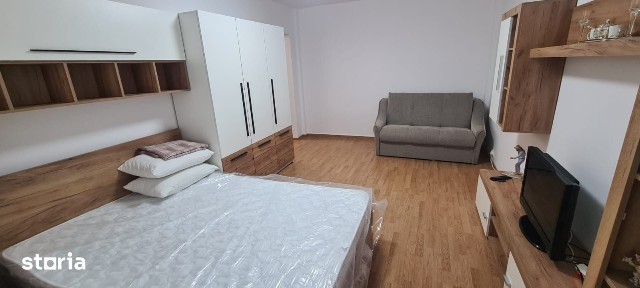 Garsoniera confort sporit in bloc de apartamente, G. Enescu