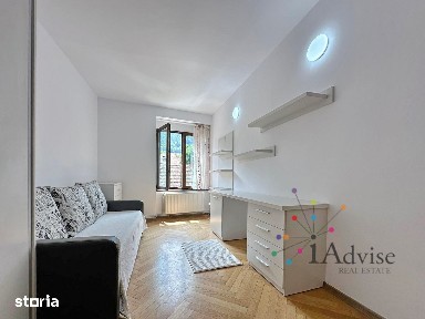 Apartament 3 camere | Centrul Istoric | Poarta Schei | Etaj 1 | Parcar