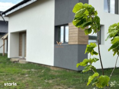 Casa individuala 120 mp, carport si teren 500 mp - Sura Mica