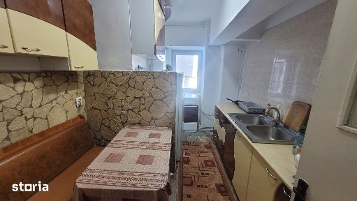 Apartament 3 camere mobilat
